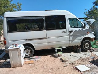 Se vende furgoneta mercedes
