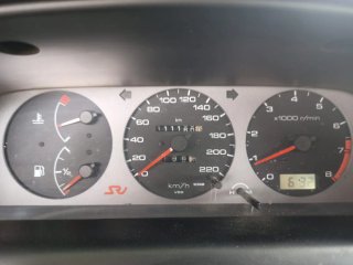 Nissan Primera 1995