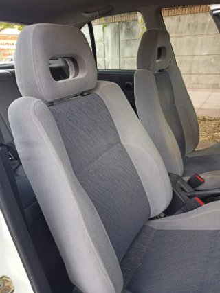 Nissan Primera 1995