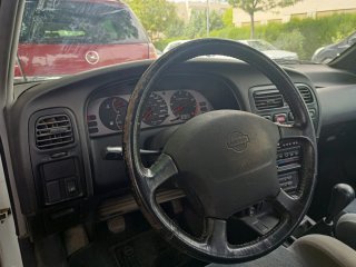 Nissan Primera 1995
