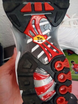 Nike TN Air Max Plus Blancas Rojas
