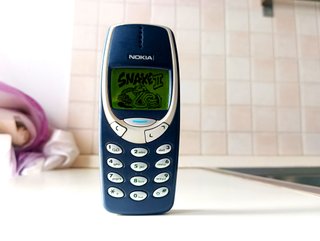 Nokia 3310 + Batteria + Caricatore+Scatola+Manuale