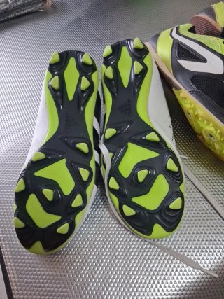 Regalo x 1 ZAPATILLAS FÚTBOL ADIDAS otras