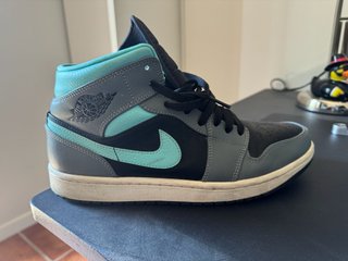 Nike Air Jordan 1 Mid Talla 43 Gris Turquesa