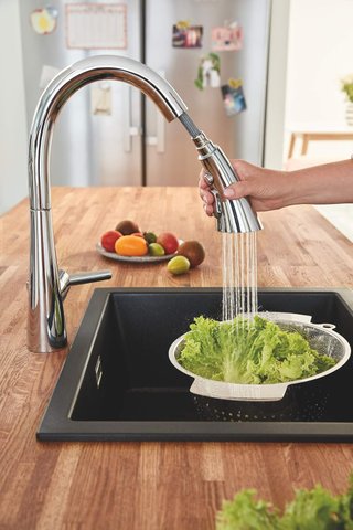 Rubinetto Grohe monocomando per lavello con doccetta estraibile e canna girevole