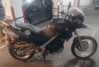 BMW 650 GS Negra
