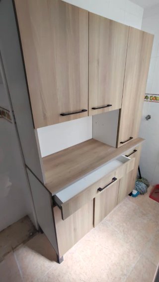 Mueble despensa madera y metal