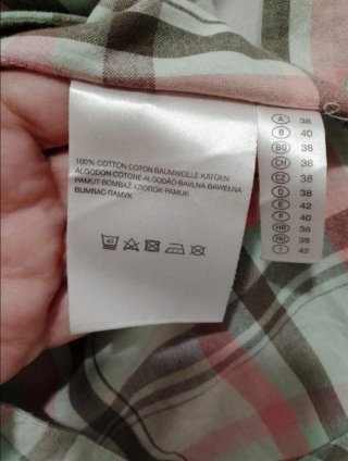 Camisa de cuadros entallada