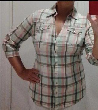Camisa de cuadros entallada