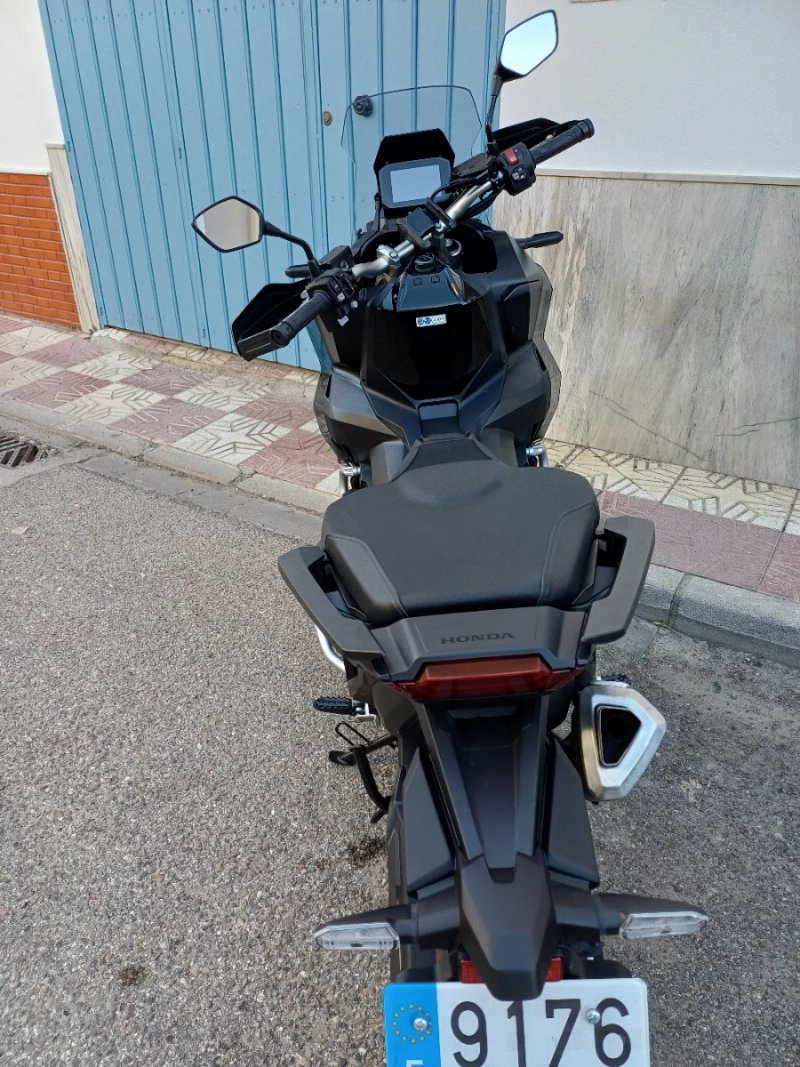Honda XADV 750 Negra Automática