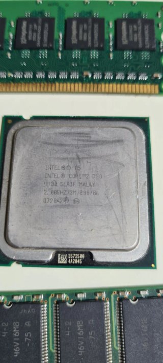 2x Kingston DDR2 2GB PC2-5300U-55512