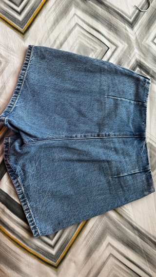 Falda pantalón vaquera Stradivarius
