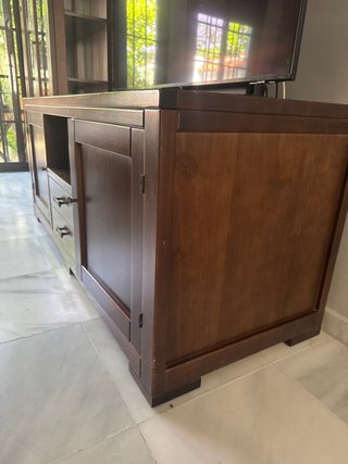 Mueble TV madera marrón