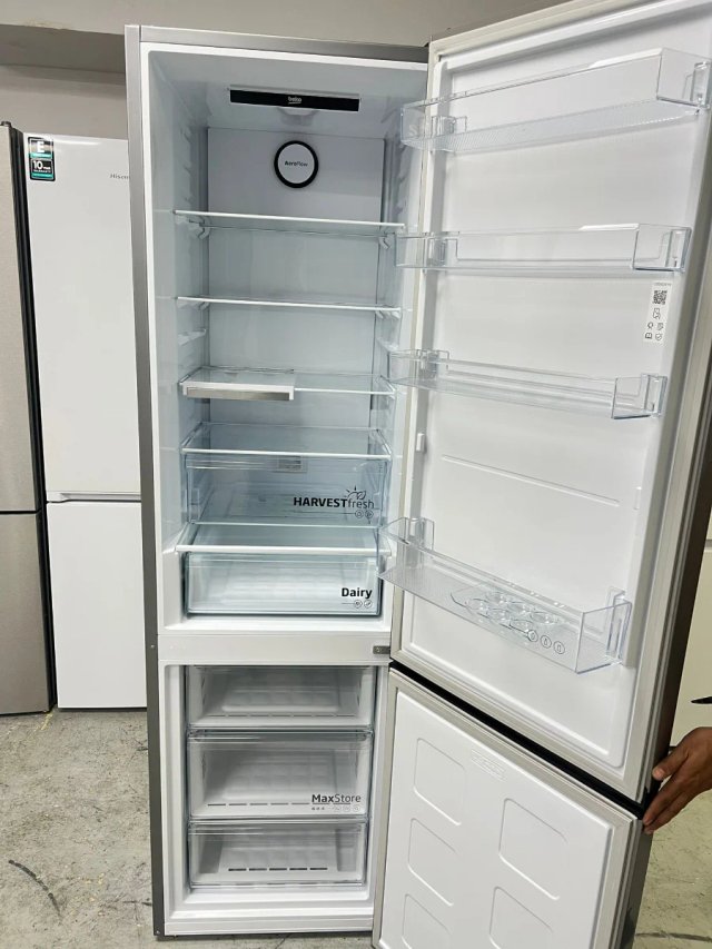 Nevera marca Beko moderna con garantía transporte