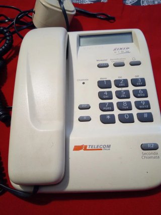 Telefono fisso vintage Telecom Italia bianco