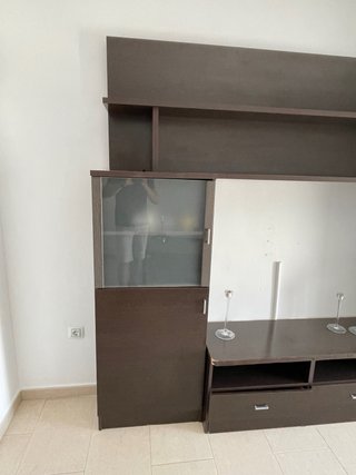 Mueble de salón modular madera y cristal