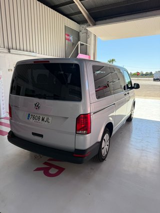 Volkswagen Caravelle 2023
