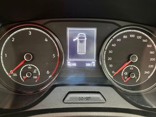 Volkswagen Caravelle 2023