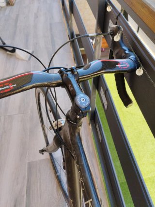 Bicicleta carretera carbono Kuota