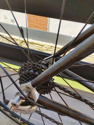 Bicicleta carretera carbono Kuota