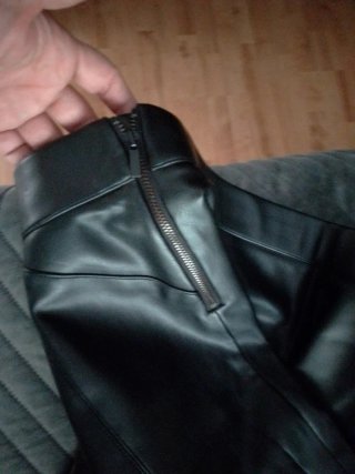 Pantalones Zara efecto piel XL