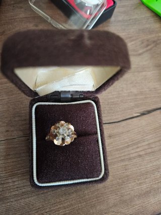 Anillo Vintage Oro 18kt Rosetón Diamantes
