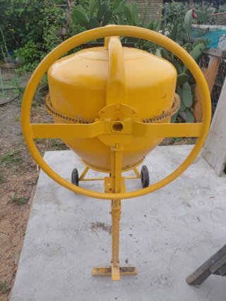 Hormigonera 125L Amarilla
