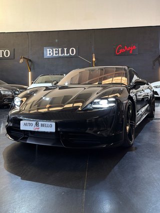 Porsche Taycan Turbo 2021