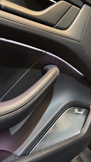 Porsche Taycan Turbo 2021