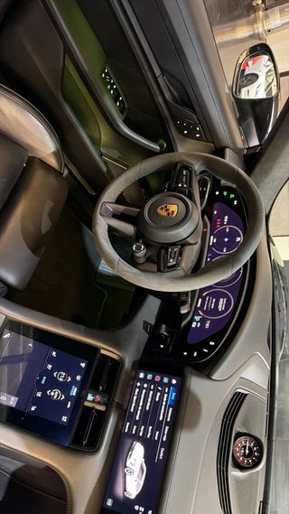 Porsche Taycan Turbo 2021