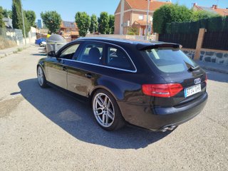 Audi A4 2.0 TDI 143