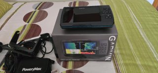 Sonda Garmin Striker Vivid 7SV + Transductor