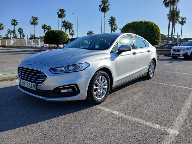 Ford Mondeo 2020 - foto 1