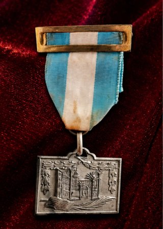 Medalla Premio Especial 1956 Antigua