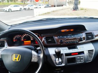 Honda FR-V 2005