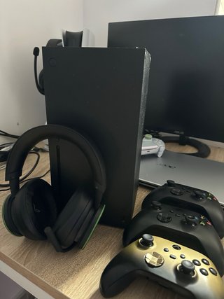 Xbox Series X Negra Completa