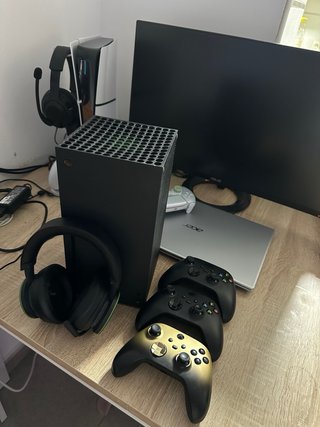 Xbox Series X Negra Completa