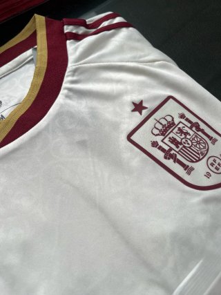 Equipación deportiva Mundial España