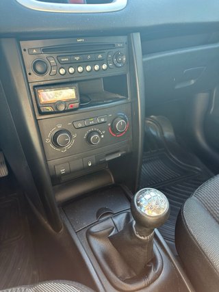 Peugeot 207 2009
