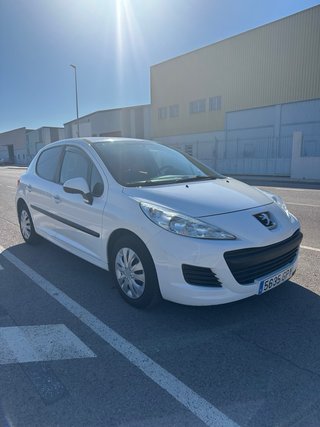 Peugeot 207 2009