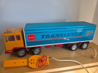 Camión Pegaso Transinter Rico Teledirigido