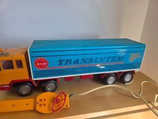 Camión Pegaso Transinter Rico Teledirigido