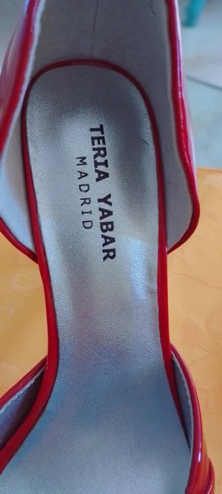 Zapatos de mujer tacón color rojo