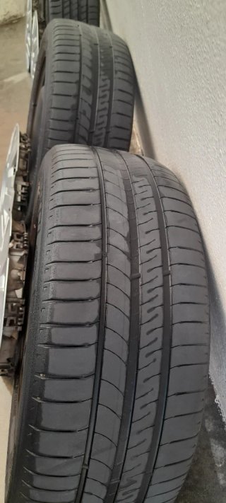 4 Ruedas Michelin 205/55/16 91V