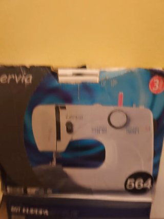 Máquina de coser Lervia y EST EUROPASTYLE