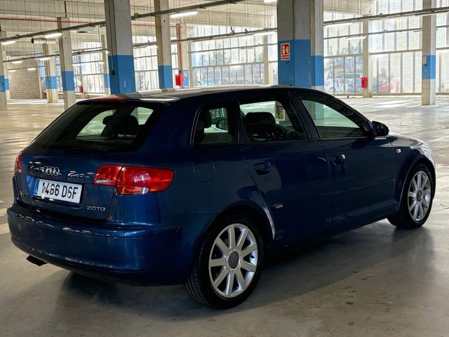 Audi A3 S-LINE + Carplay 2.0 TDI Garantia premium)