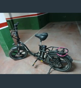Bicicleta Eléctrica EVERCROSS EK6 Negra
