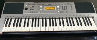 Teclado Yamaha PSR E353