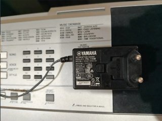Teclado Yamaha PSR E353