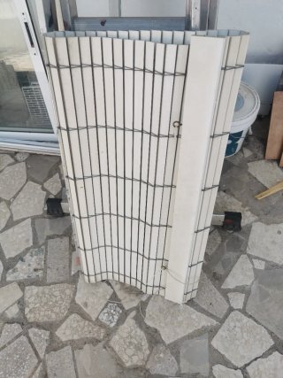 Persiana exterior enrollable 96 x 116